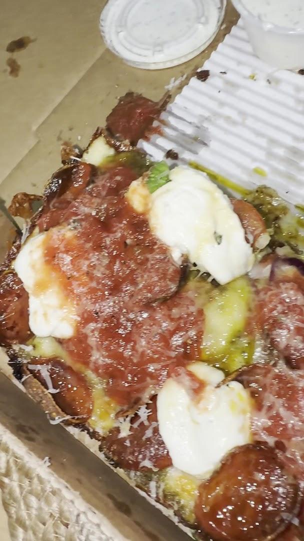 No Name Pizza